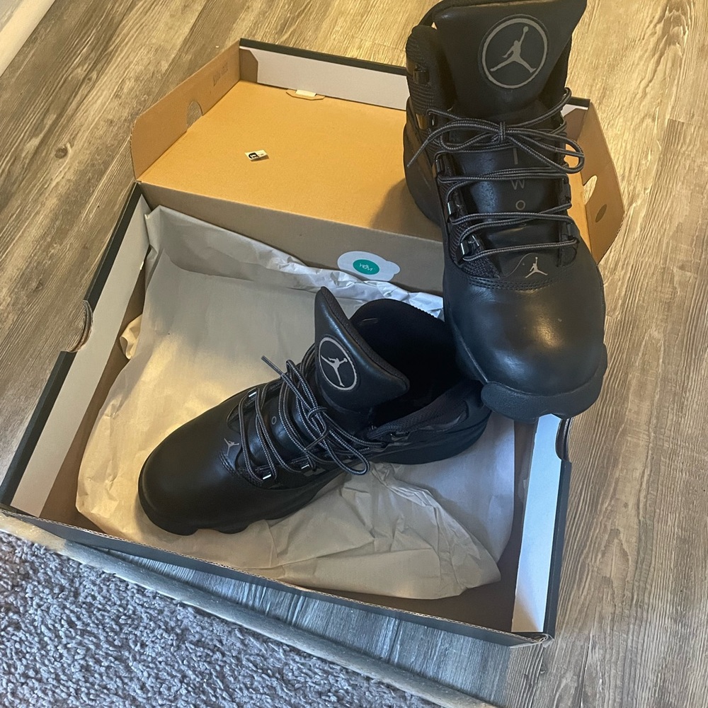 Nike Boots